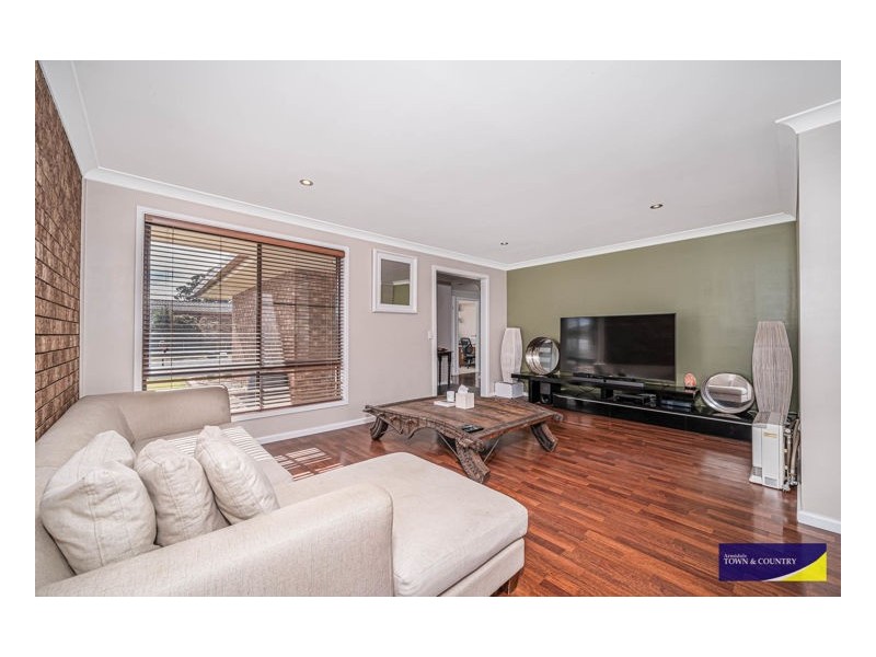 2 Oliver Avenue, Armidale NSW 2350