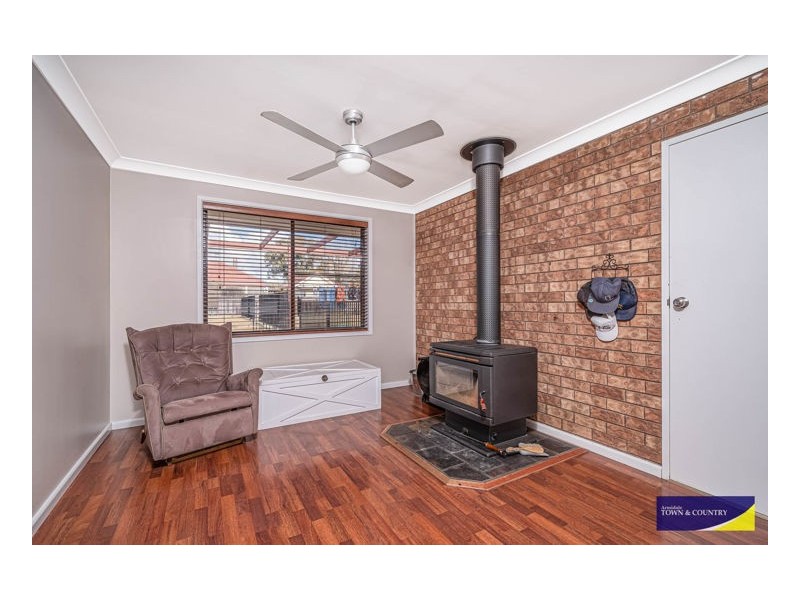 2 Oliver Avenue, Armidale NSW 2350