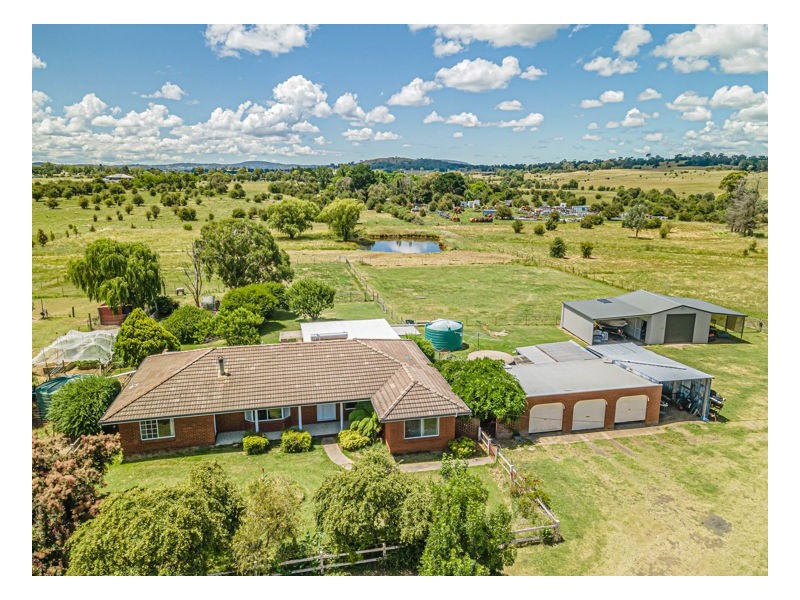 103 Tulong Road, Armidale NSW 2350