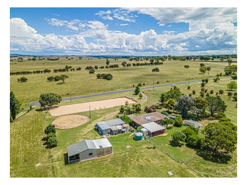 103 Tulong Road, Armidale NSW 2350