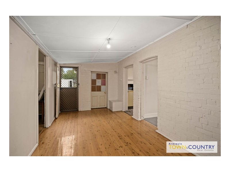 208 Brown Street, Armidale NSW 2350