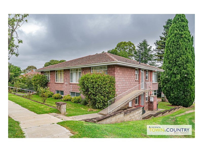 2/164 Donnelly Street, Armidale NSW 2350