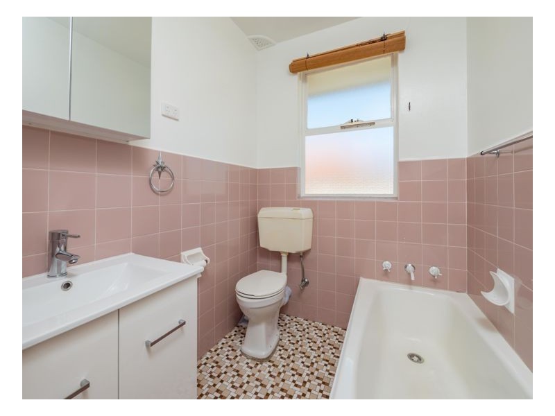 2/164 Donnelly Street, Armidale NSW 2350