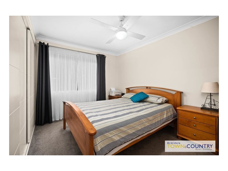 35 Rowan Avenue, Uralla NSW 2358