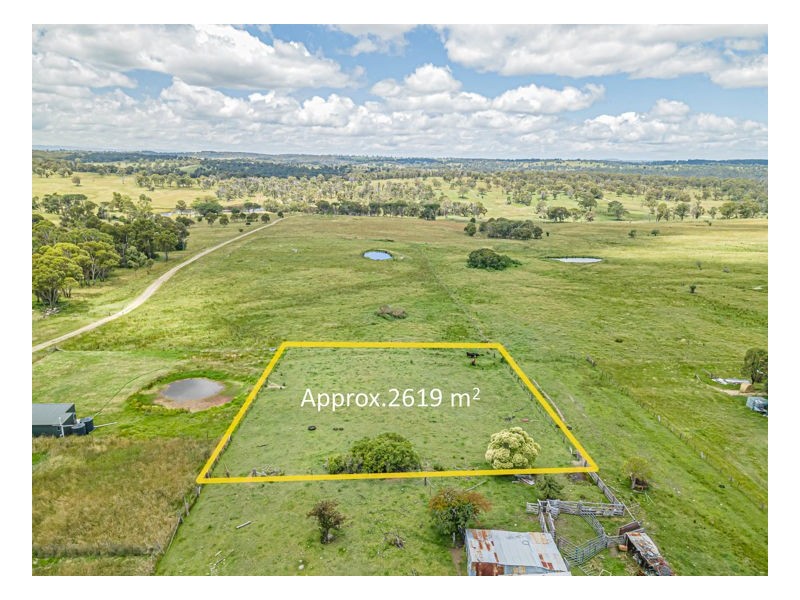 2 Wood Street, Hillgrove NSW 2350
