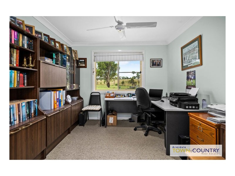 22 Beethoven Lane, Armidale NSW 2350