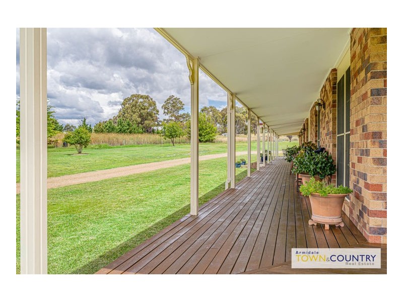 22 Beethoven Lane, Armidale NSW 2350