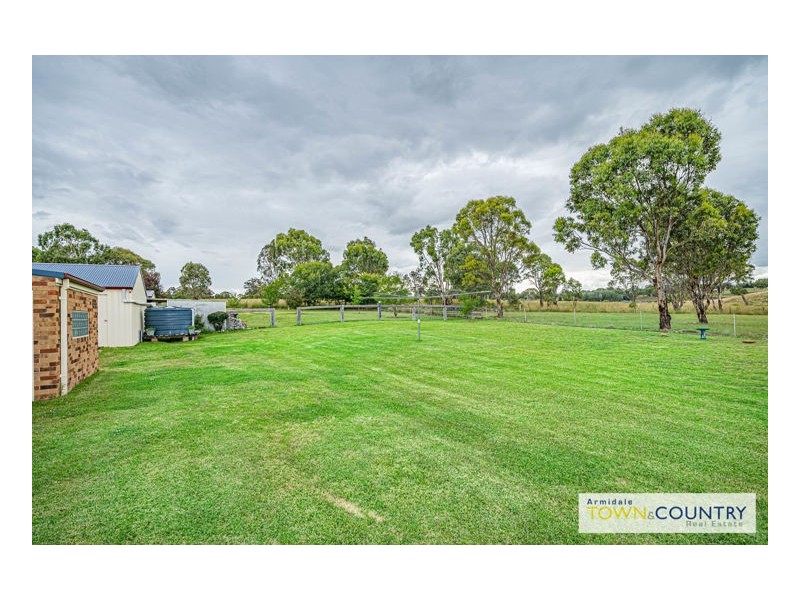 22 Beethoven Lane, Armidale NSW 2350