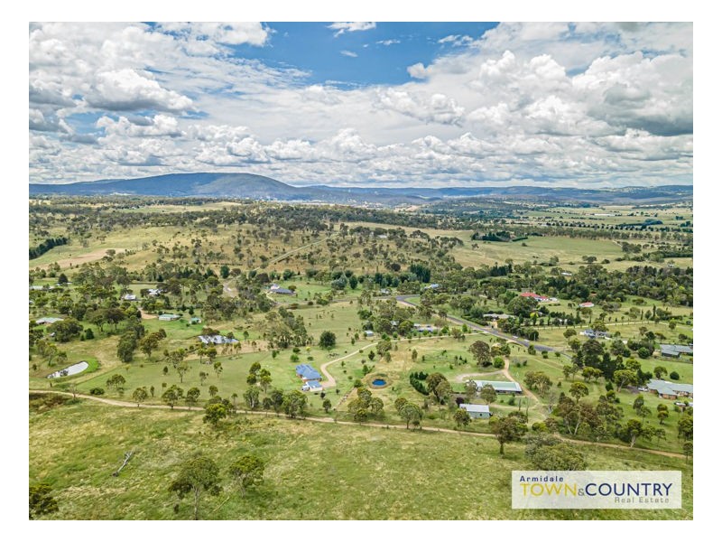 22 Beethoven Lane, Armidale NSW 2350