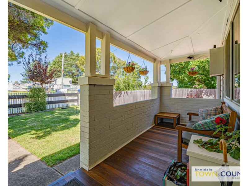 29 Donnelly Street, Armidale NSW 2350