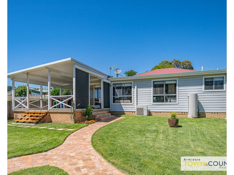 29 Donnelly Street, Armidale NSW 2350