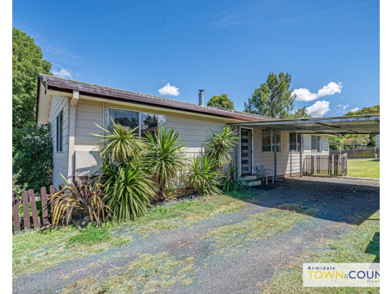 5 Maude Street, Armidale NSW 2350