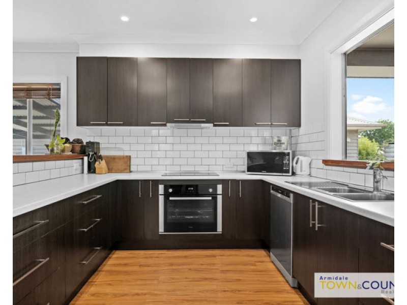 141 Butler Street, Armidale NSW 2350