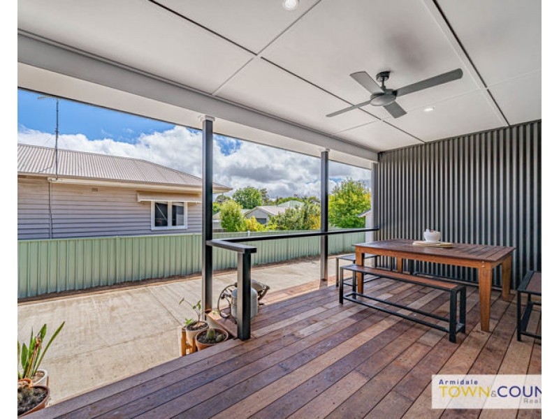 141 Butler Street, Armidale NSW 2350