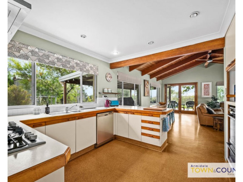 53 Budumba Road, Armidale NSW 2350