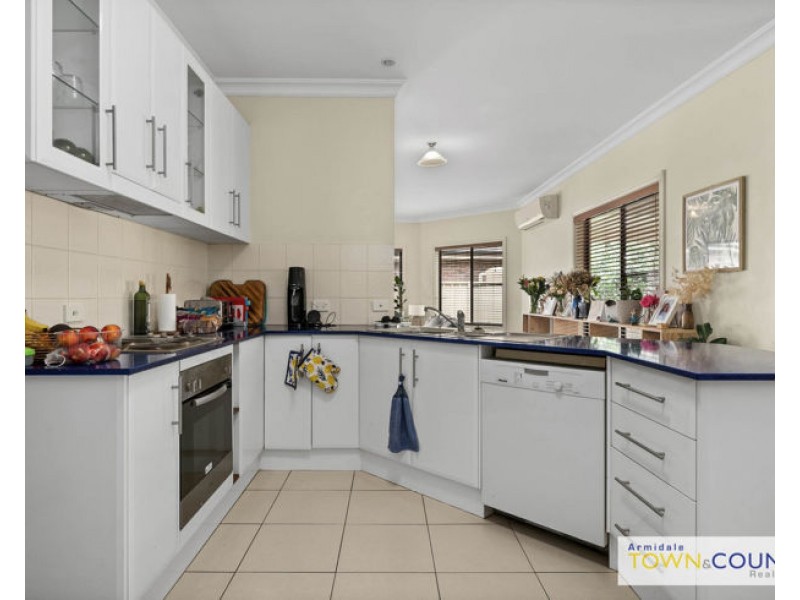 80 Ross Street, Armidale NSW 2350