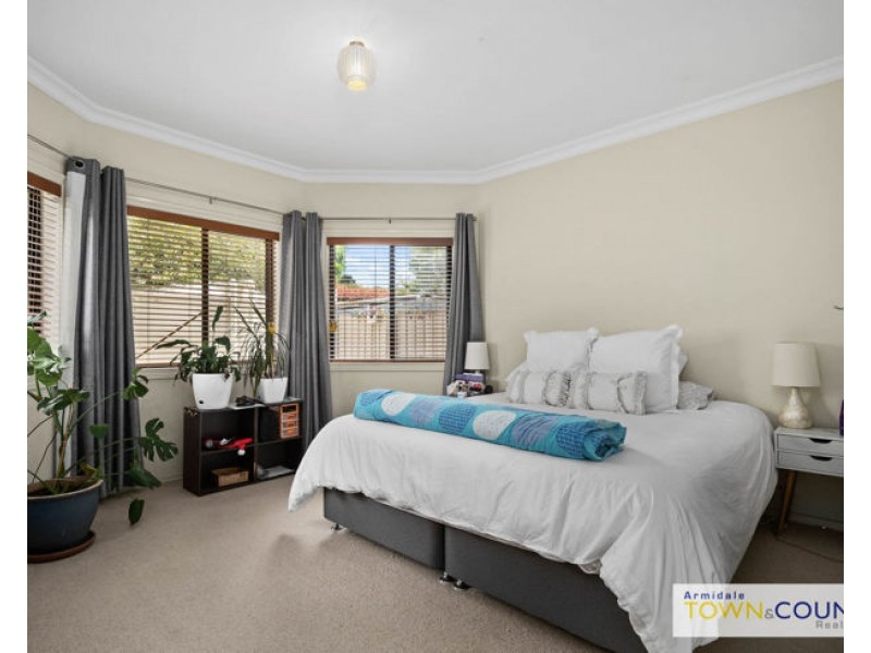 80 Ross Street, Armidale NSW 2350