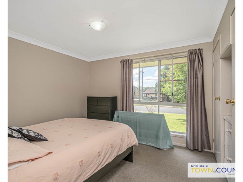 72 Claude Street, Armidale NSW 2350