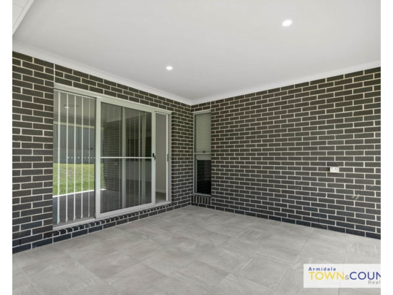 3 Willow Way, Armidale NSW 2350