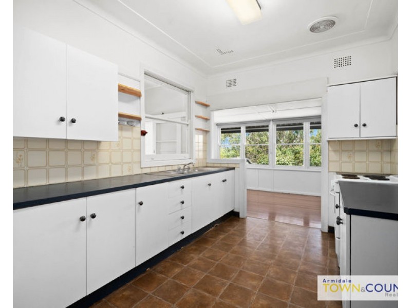 120 Donnelly Street, Armidale NSW 2350