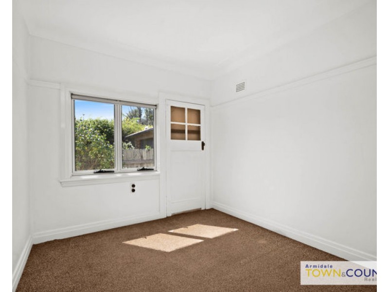 120 Donnelly Street, Armidale NSW 2350