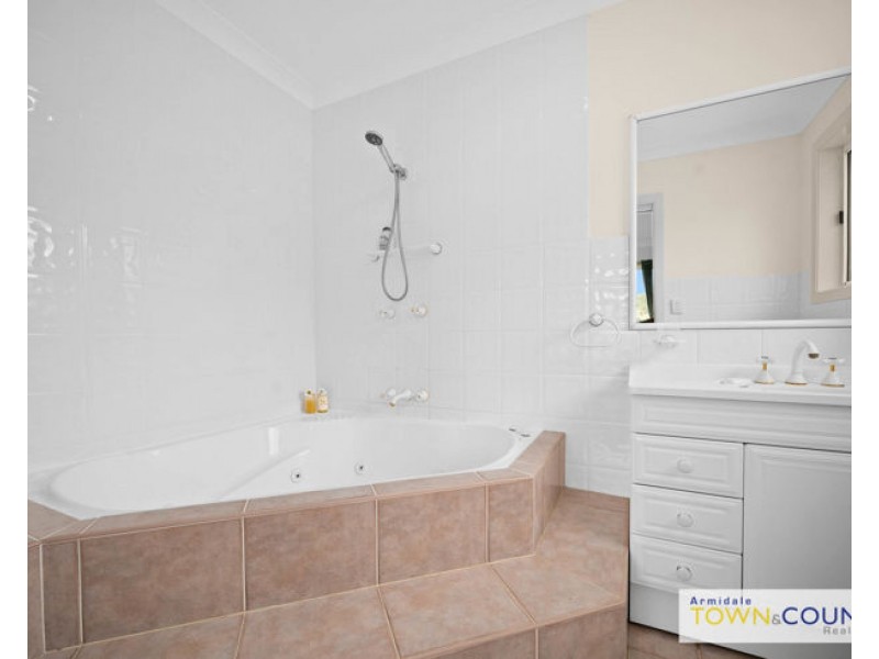 78 Coluche Road, Armidale NSW 2350