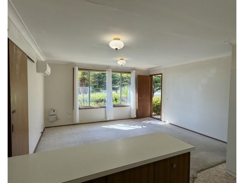 2/8 Cynthia Crescent, Armidale NSW 2350