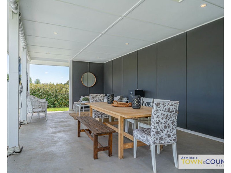 26 Macleay Way, Armidale NSW 2350