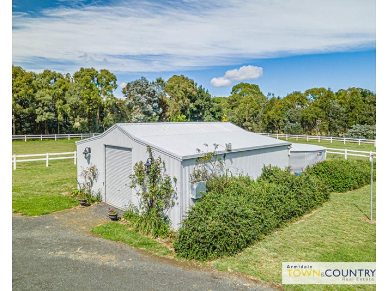 26 Macleay Way, Armidale NSW 2350