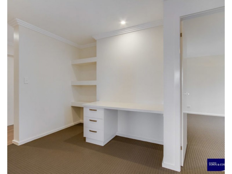 16 Albion Close, Armidale NSW 2350