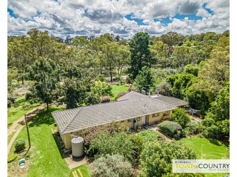 113 – 115 Rockvale Road, Armidale NSW 2350
