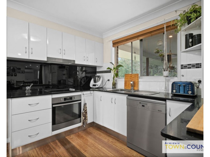 3 Robina Crescent, Armidale NSW 2350