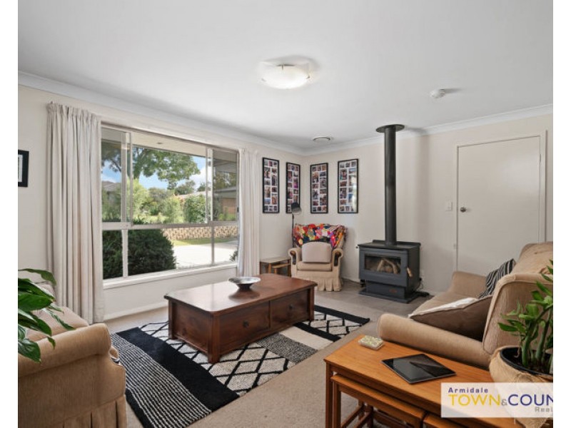 3 Robina Crescent, Armidale NSW 2350