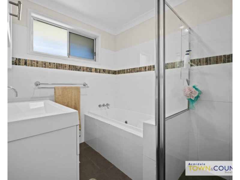 3 Robina Crescent, Armidale NSW 2350