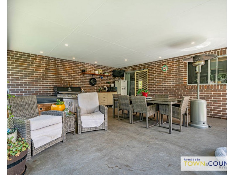 3 Robina Crescent, Armidale NSW 2350