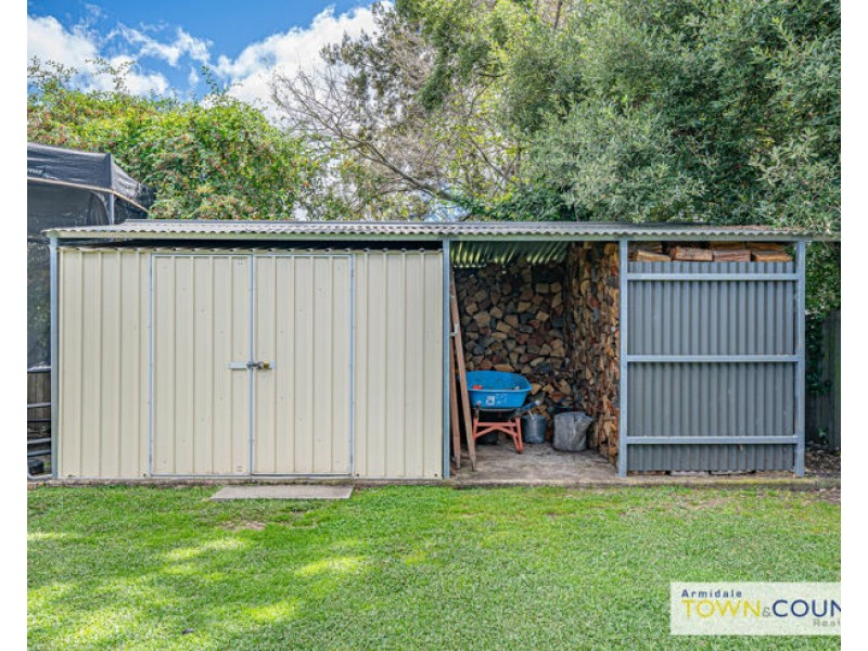 3 Robina Crescent, Armidale NSW 2350