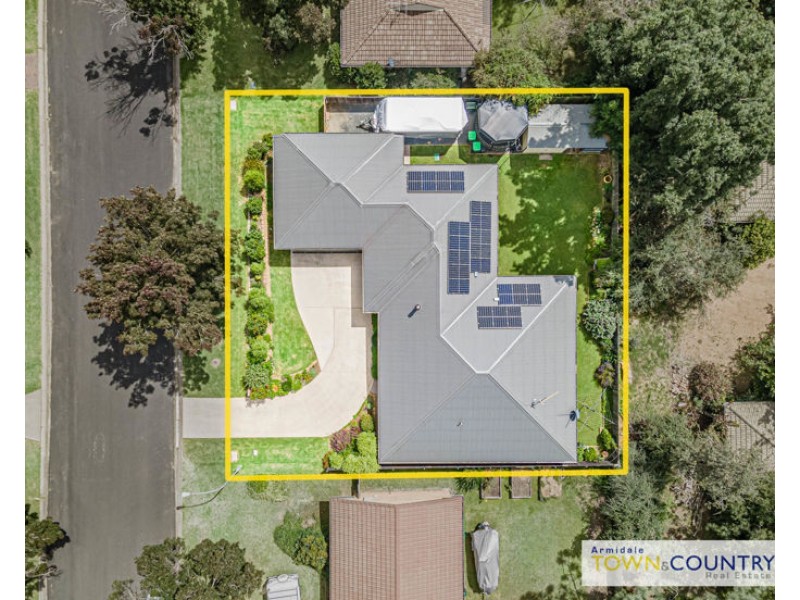 3 Robina Crescent, Armidale NSW 2350