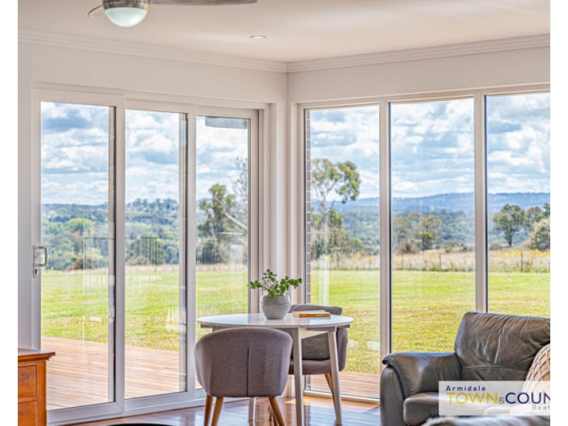 92 Kellys Plains Road, Armidale NSW 2350