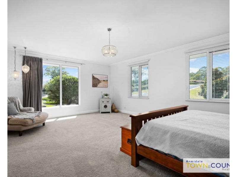 92 Kellys Plains Road, Armidale NSW 2350
