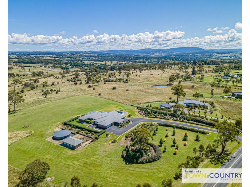 92 Kellys Plains Road, Armidale NSW 2350
