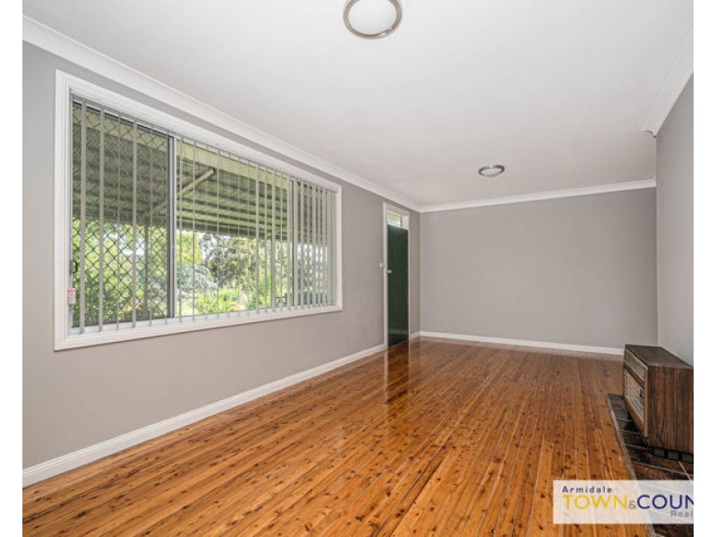 83 Galloway, Armidale NSW 2350