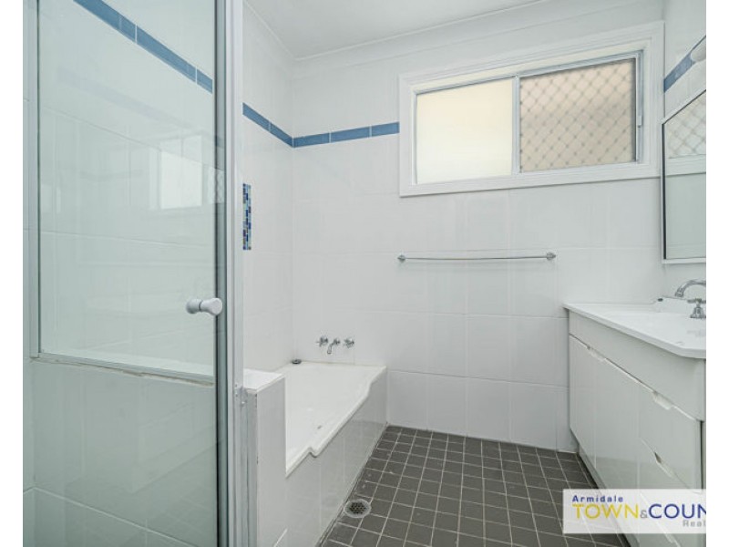 83 Galloway, Armidale NSW 2350