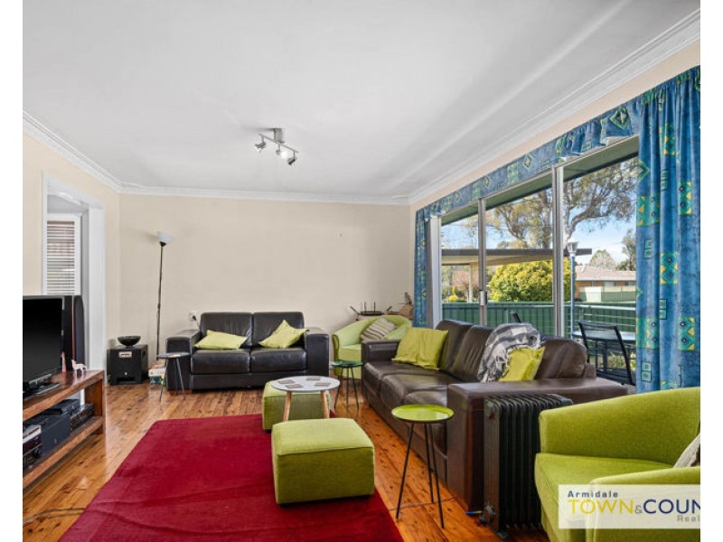 31 Bowman Avenue, Armidale NSW 2350