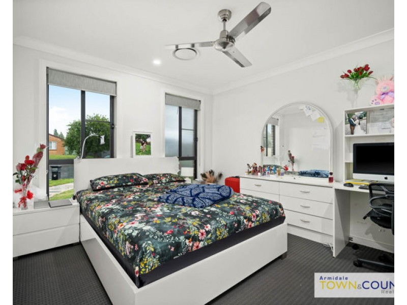 2 Kilcoy Close, Armidale NSW 2350