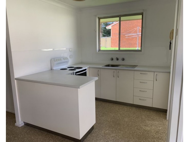 4/20 Queen Street, Uralla NSW 2358