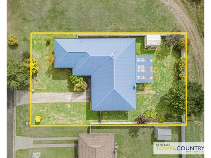 19 Conningdale Crescent, Armidale NSW 2350