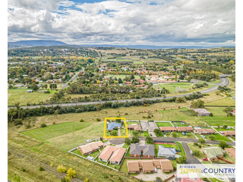 19 Conningdale Crescent, Armidale NSW 2350