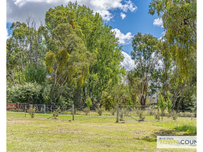 Lot 4 Moore Park Lane, Armidale NSW 2350