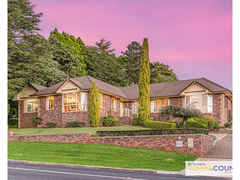 1/206 Galloway Street, Armidale NSW 2350