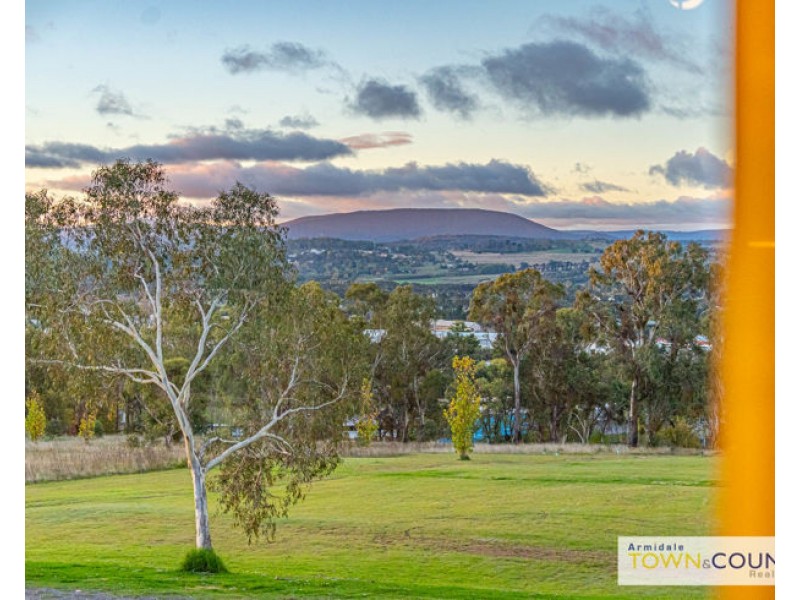 1/206 Galloway Street, Armidale NSW 2350